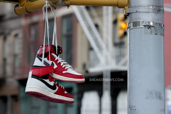 air-jordan-ajko-white-varsity-red-black-closer-look-07