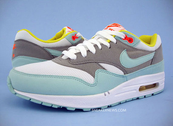 Nike WMNS Air Max 1 - Julep - Available on eBay