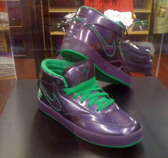 Dinosaur Jr. x Nike SB Omar Salazar Pro Model - SneakerNews.com