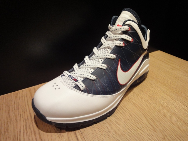 Lebron Vii Ps White Harajuku