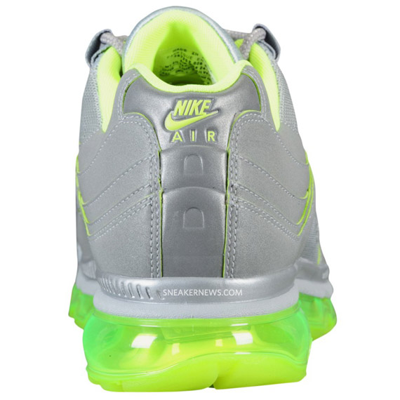 Nike Air Max 24 7 Air Attack Volt 05