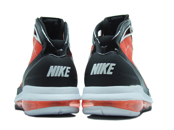 nike-air-max-hyperize-march-madness-black-orange-08 Nike Air Max Hyperize March Madness Black Orange 08