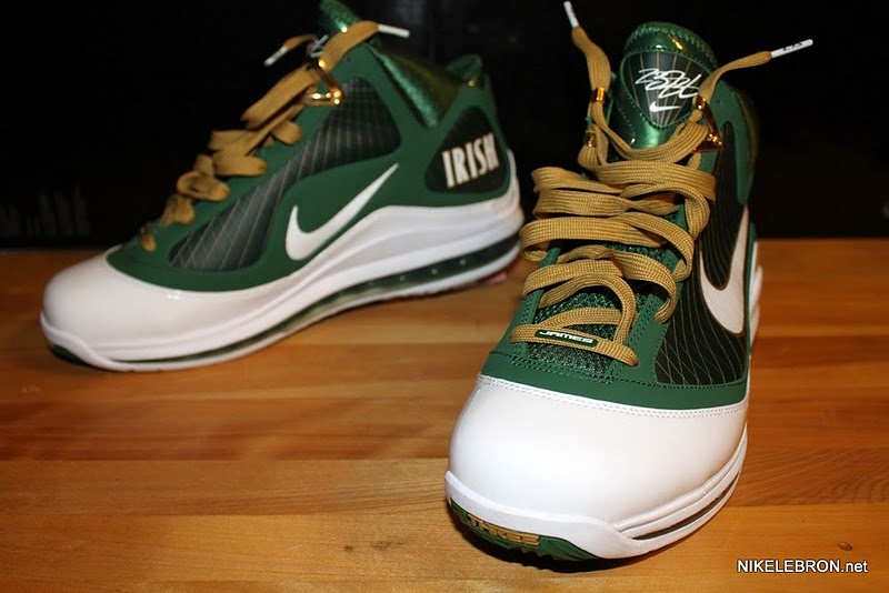 nike-air-max-lebron-7-pe-svsm-away-2-07 nike-air-max-lebron-7-pe-svsm-away-2-07