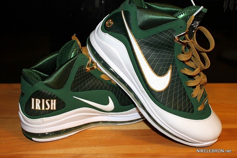 nike-air-max-lebron-7-pe-svsm-away-2-09 nike-air-max-lebron-7-pe-svsm-away-2-09
