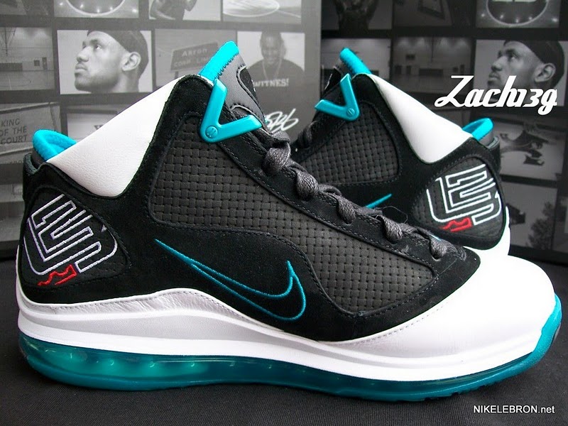 nike-air-max-lebron-7-ss-red-carpet-1-06 nike-air-max-lebron-7-ss-red-carpet-1-06