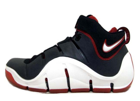 2006 lebron james shoes