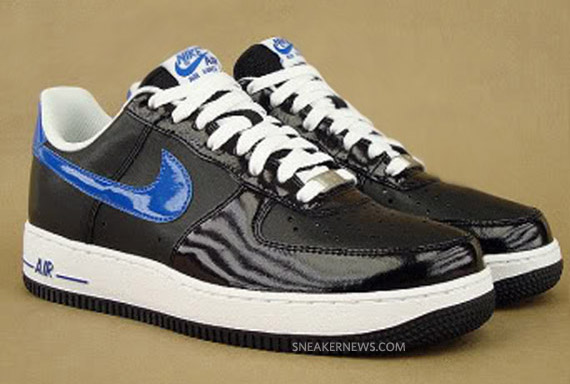 Nike Wmns Air Force 1 Black Sapphire Blue 3