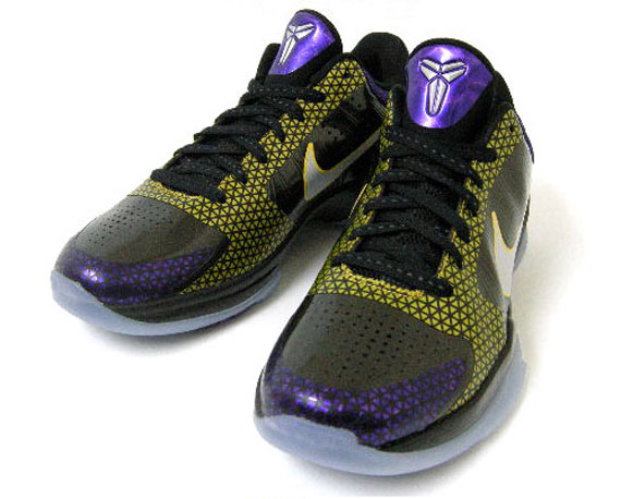 Nike Zoom Kobe V Pop 2