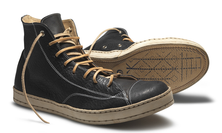 sak-X-Converse-pair-blk Sak X Converse Pair Blk