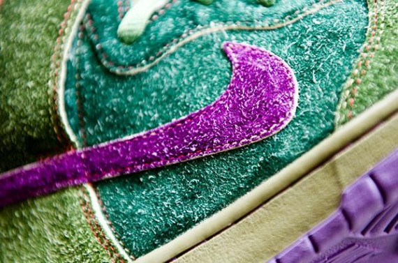 Todd Bratrud x Nike SB Dunk High Premium 'Skunk' - Detailed Images