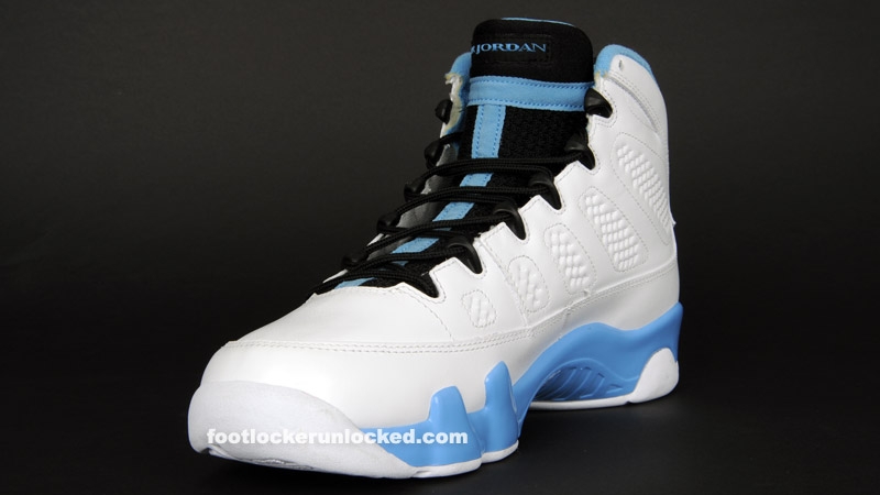 Jordan Retro 9 University Blue 2