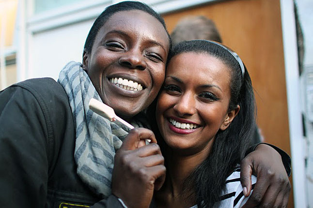 Kicks N Canvas 1704 1