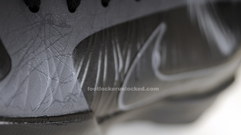 Nike Zoom Kobe V (5) - Black - Dark Grey - Varsity Purple - July 2010