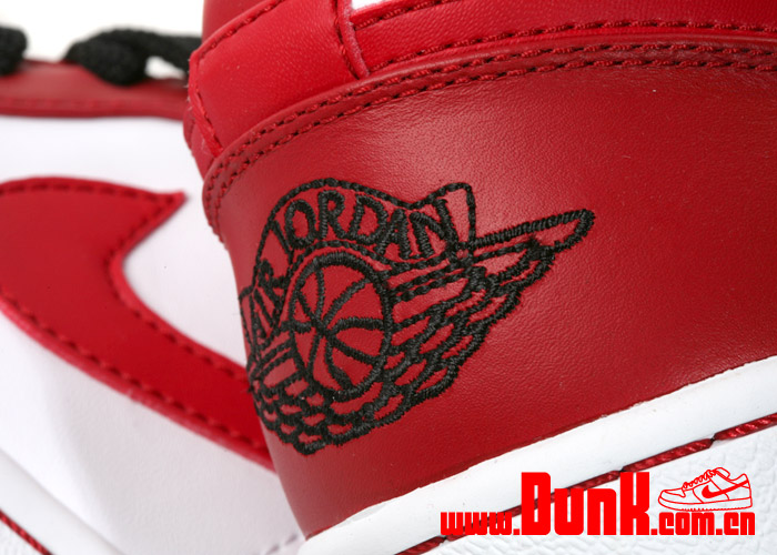 air-jordan-1-phat-low-red-black-white-gum-08 Air Jordan 1 Phat Low Red Black White Gum 08