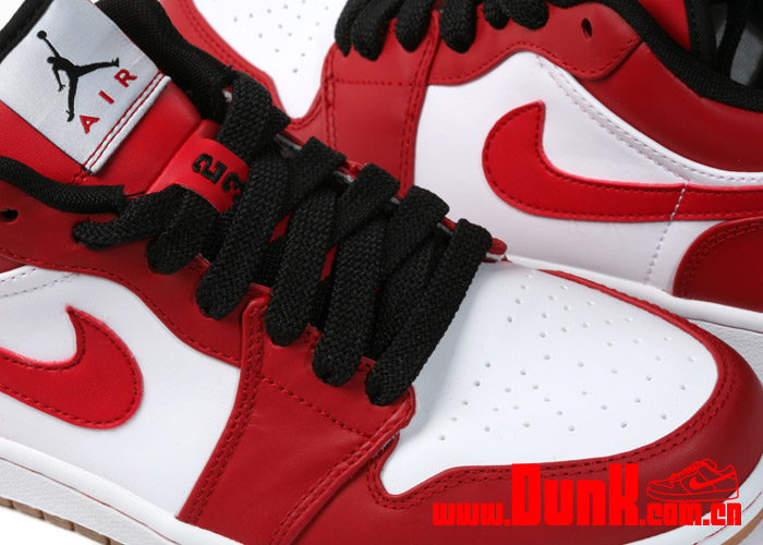 air-jordan-1-phat-low-red-black-white-gum-09 Air Jordan 1 Phat Low Red Black White Gum 09