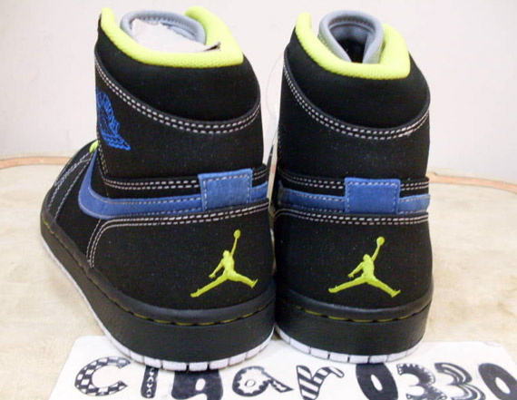 Jordan retro 4 Cool Grey shirts Retro High Black Cyber Sapphire 3