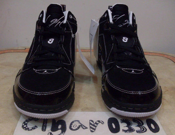 Air Jordan Flight 9 Oreo Sample Fall 2010 SneakerNews