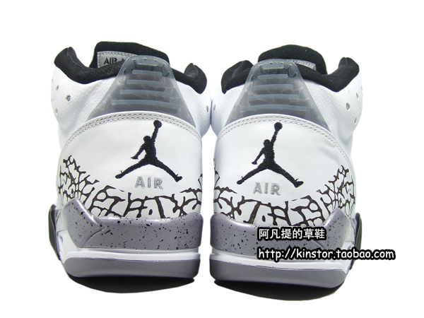 air-jordan-rare-air-white-black-grey-detailed-images-06 Air Jordan Rare Air White Black Grey Detailed Images 06