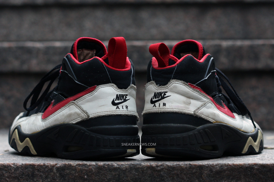 Classics Revisited: Air Swift - Black - White - True Red -