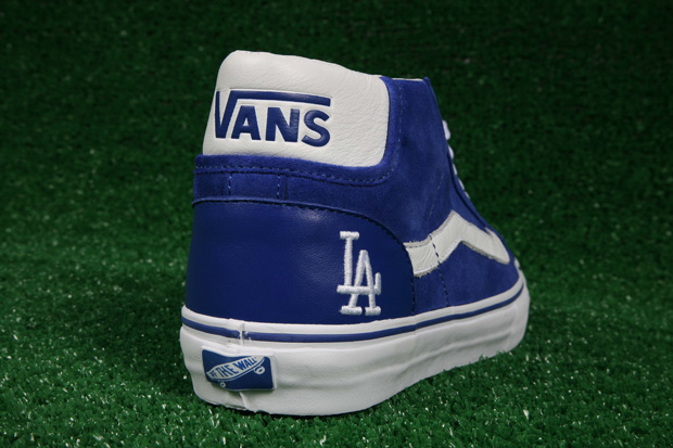 la-dodgers-vans-vault-106-sk8-hi-lx-opening-day-06 La Dodgers Vans Vault 106 Sk8 Hi Lx Opening Day 06