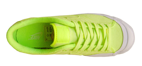 Nike All Court Quickstrike Hot Lime 2