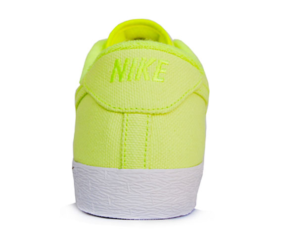 nike all court quickstrike hot lime 3