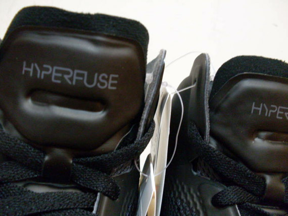 Nike Hyperfuse Black Dark Grey Sample 7