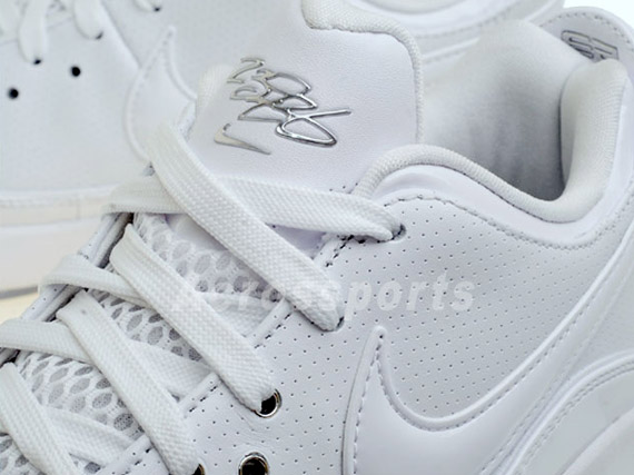 Nike LeBron VII Low - White - Metallic Silver | Available - SneakerNews.com