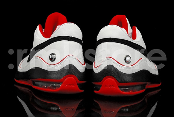 Nike Lebron Vii Low White Red Black 03