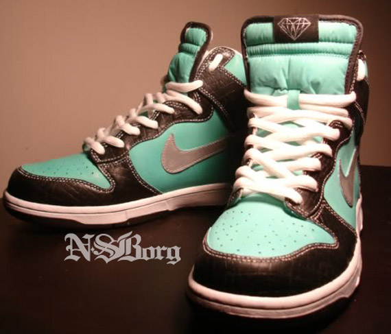 Nike SB Dunk High – ‘Tiffany’ Customs