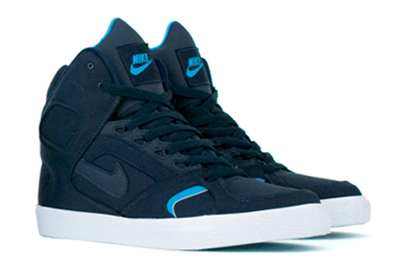 Nike Summer 2010 Auto Flight High + RT1 | Available - SneakerNews.com