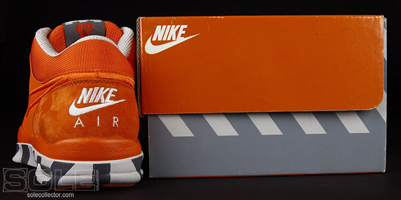 Nike Trainer 1 Vintage Box 04