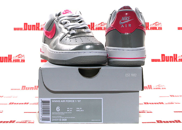 Nike Wmns Air Force 1 Pink Flash 02