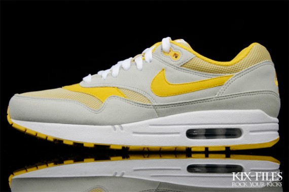 Nike WMNS Air Max 1 - Speed Yellow 