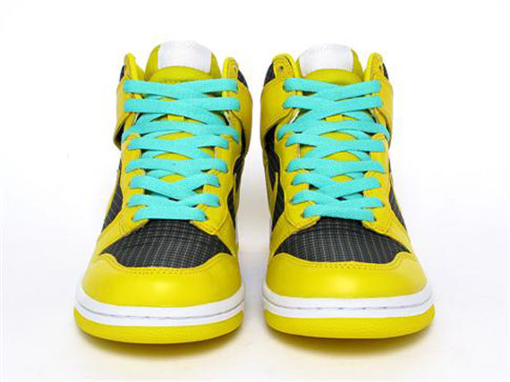 Nike Wmns Dunk High Yellow Black Green 02