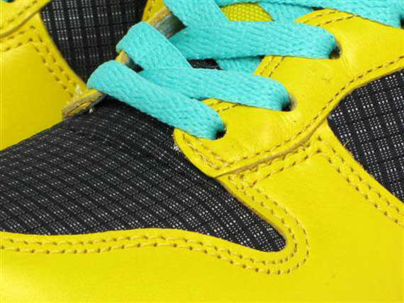 Nike WMNS Dunk High - Black - Speed Yellow - Cool Mint