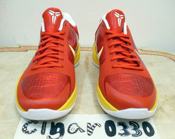 Nike Zoom Kobe V Comet Red Del Sol 3