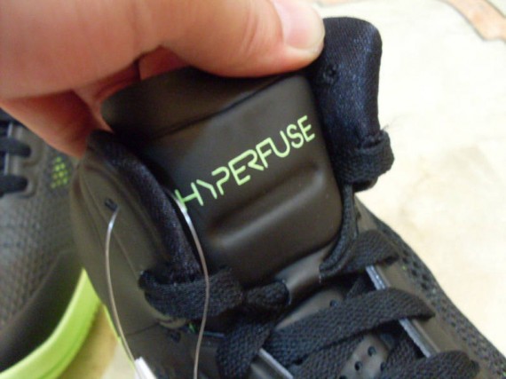Nike Zoom Hyperfuse - Black - Volt | Sample