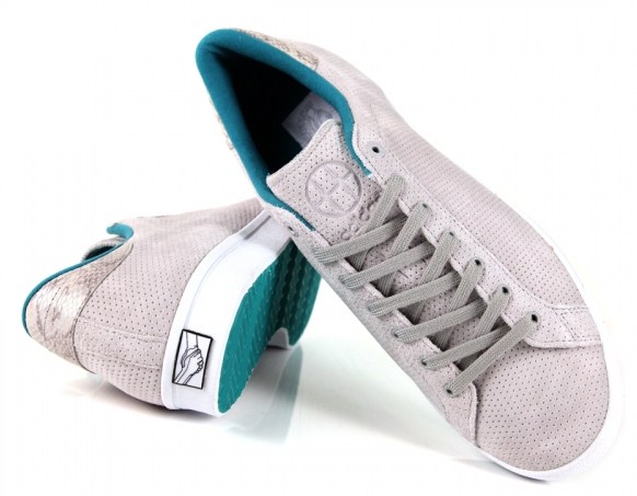 HUF x adidas Consortium Rod Laver Vintage | Available