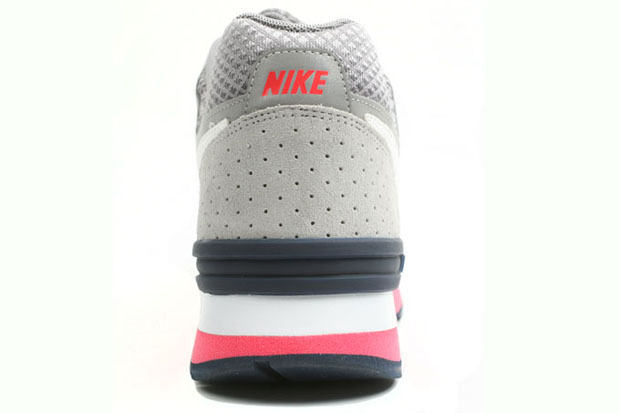 Nike Air Ms78 Fall 2010 02