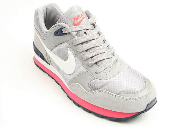 Nike Air Ms78 Fall 2010 08