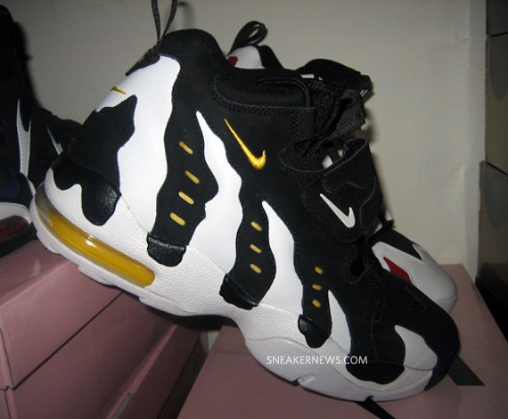 Nike Air DT Max 96 LE – Black – White – Varsity Maize | Holiday 2010