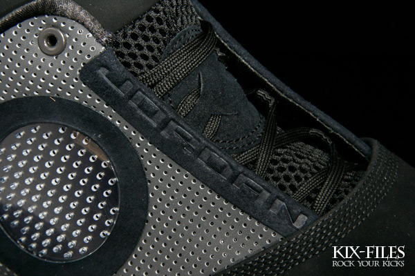 Air Jordan 2010 'Blackout' | Available Early