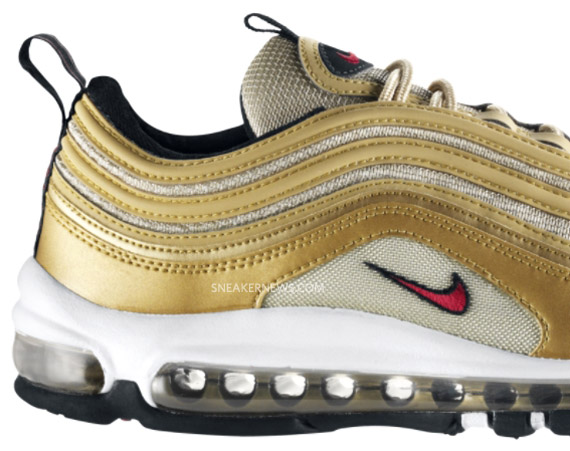 silver and gold air max 97