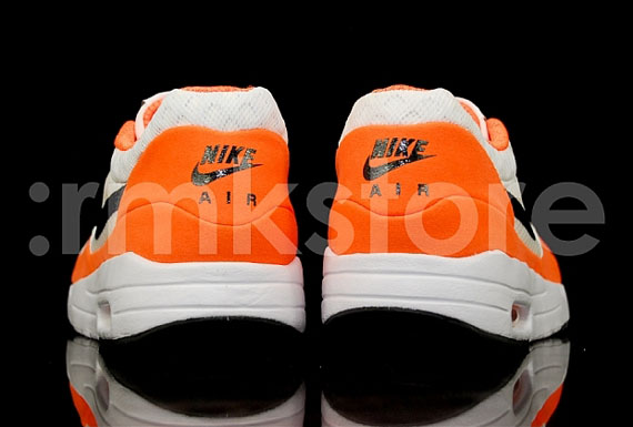 Nike Air Maxim 1 Orange White Black 03