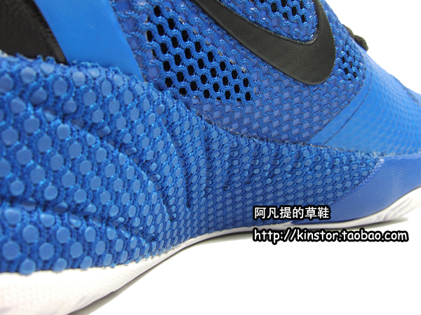 nike-hyperfuse-low-varsity-royal-black-white-05 Nike Hyperfuse Low Varsity Royal Black White 05