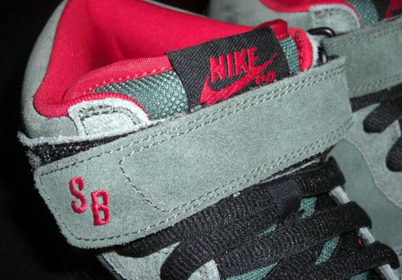 Nike SB Dunk Mid Pro – Green – Red – Black – Sample