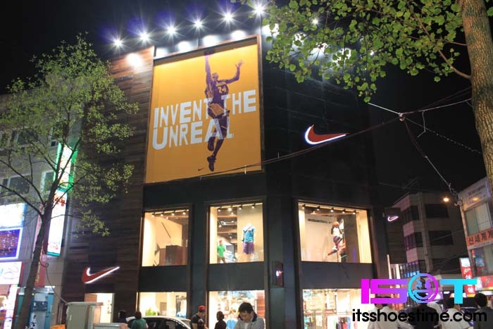 Nike Store Incheon South Korea 03