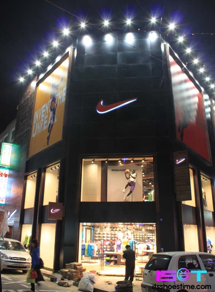 Nike Store Incheon South Korea 05