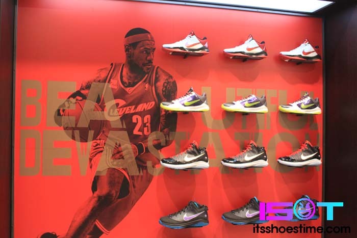 Nike Store Incheon South Korea 10